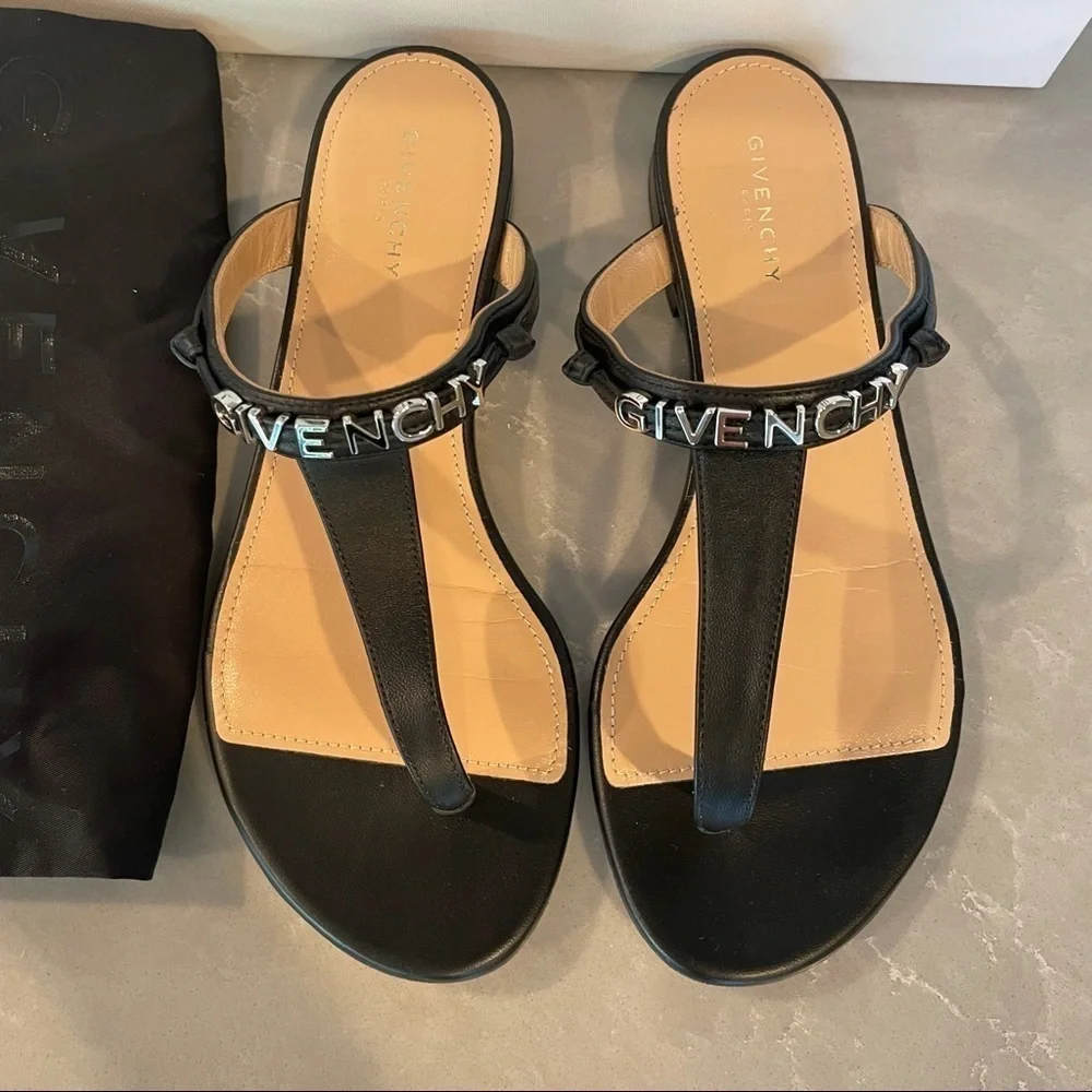 GIVENCHY black thong metal logo sandals size 36